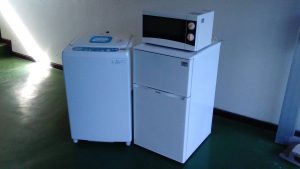 レンタルで納品した冷蔵庫、洗濯機、電子レンジの写真