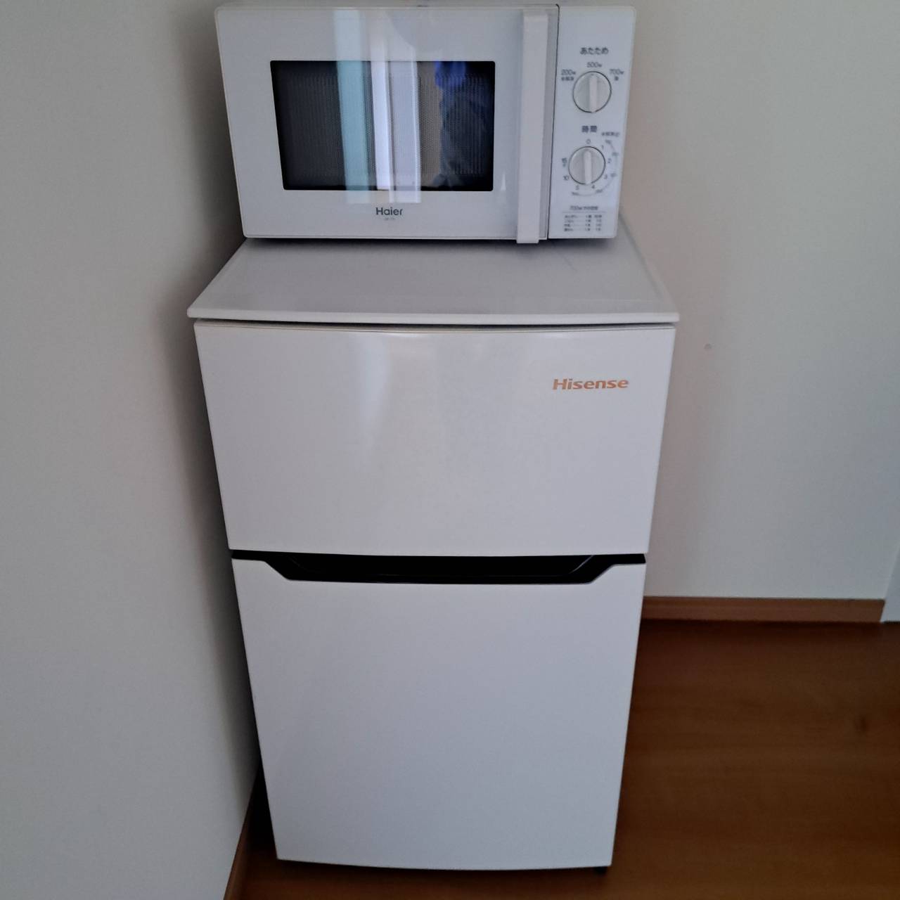 家電レンタル冷蔵庫と電子レンジの画像