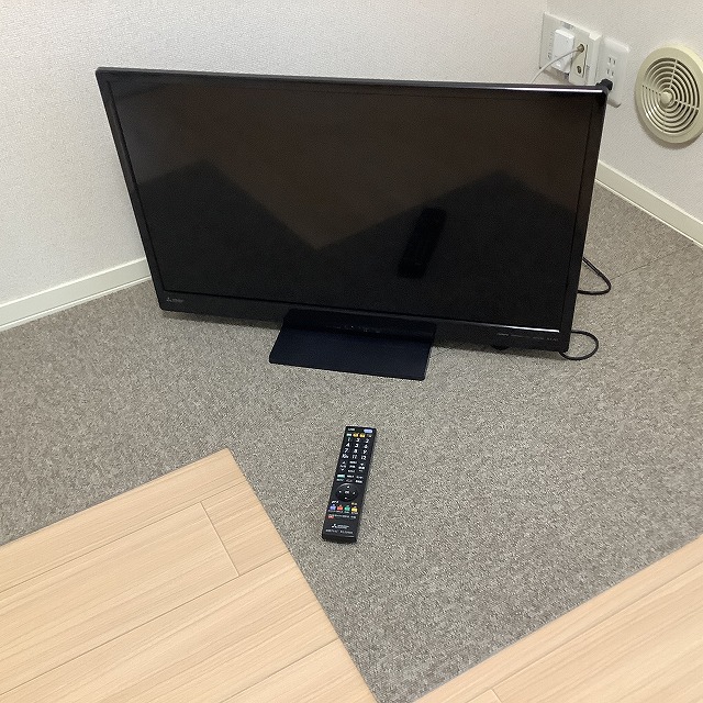 液晶テレビ
