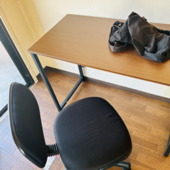 家具レンタルデスクの写真