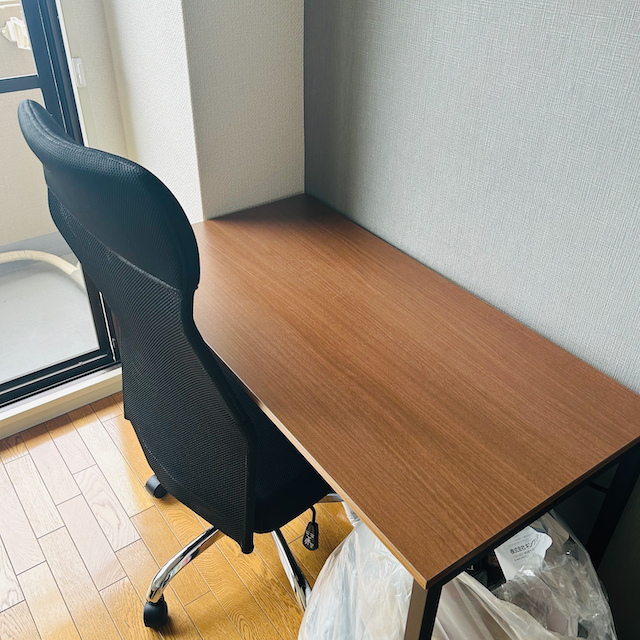 家具レンタルデスクの写真