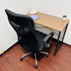 家具レンタルデスクの写真