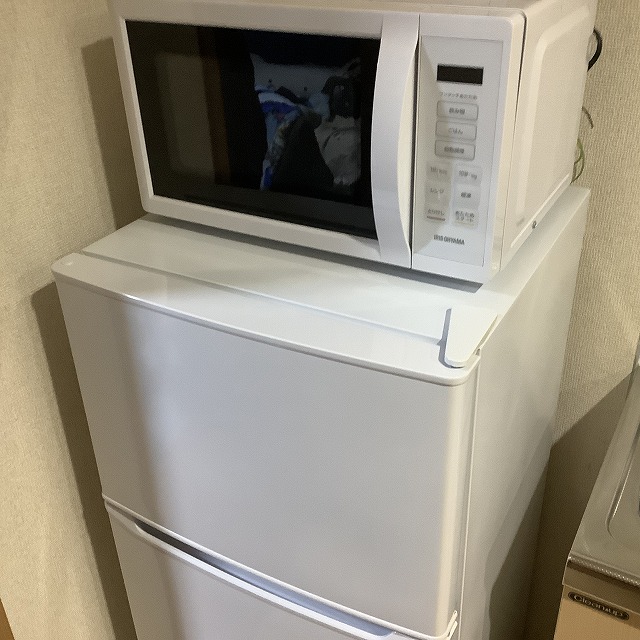 冷蔵庫と電子レンジ