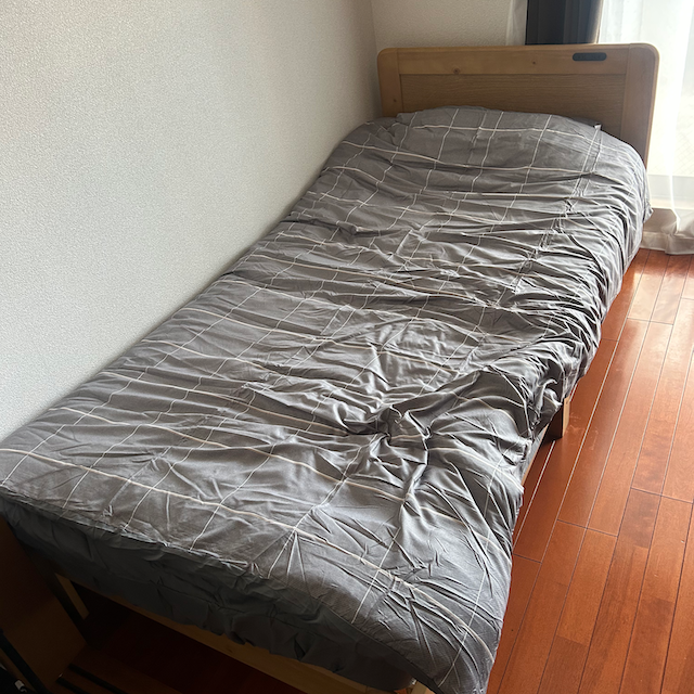 家具レンタルシングルベッドの写真