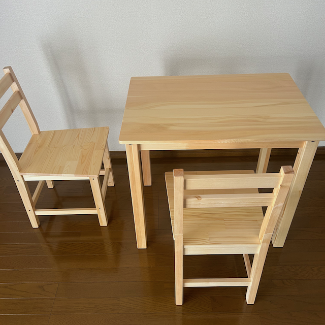 家具レンタルダイニング３点セットの写真