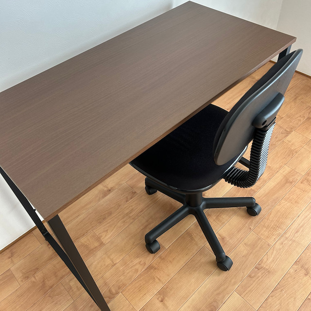 家具レンタルデスクの写真