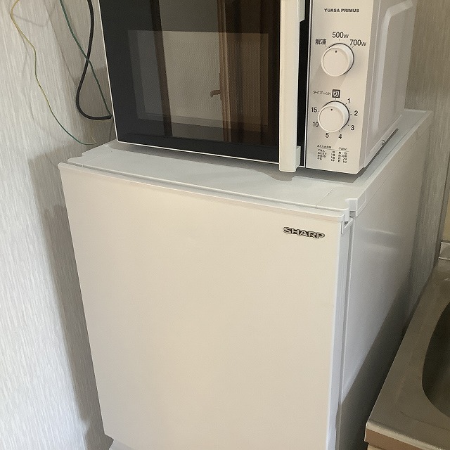 冷蔵庫と電子レンジ