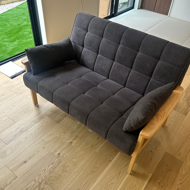 家具レンタルソファの写真
