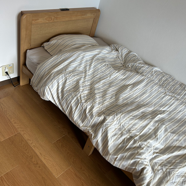 家具レンタルシングルベッドの写真