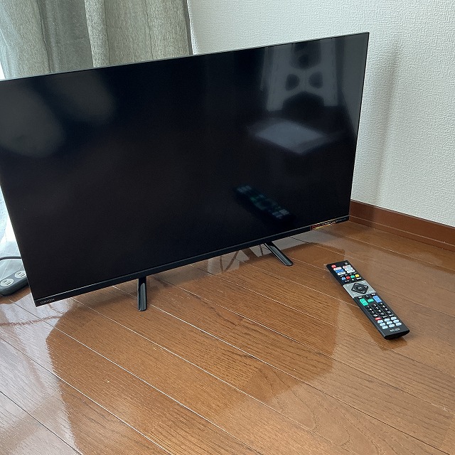 液晶テレビ