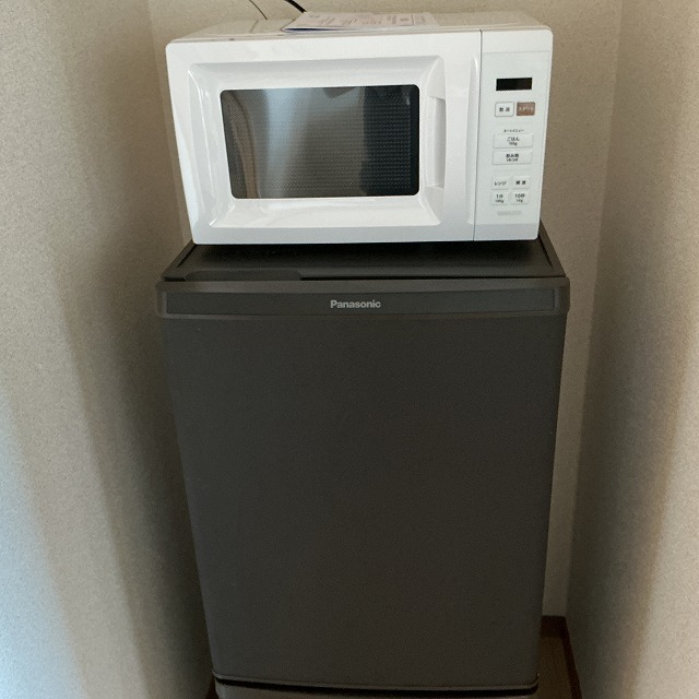 冷蔵庫と電子レンジ