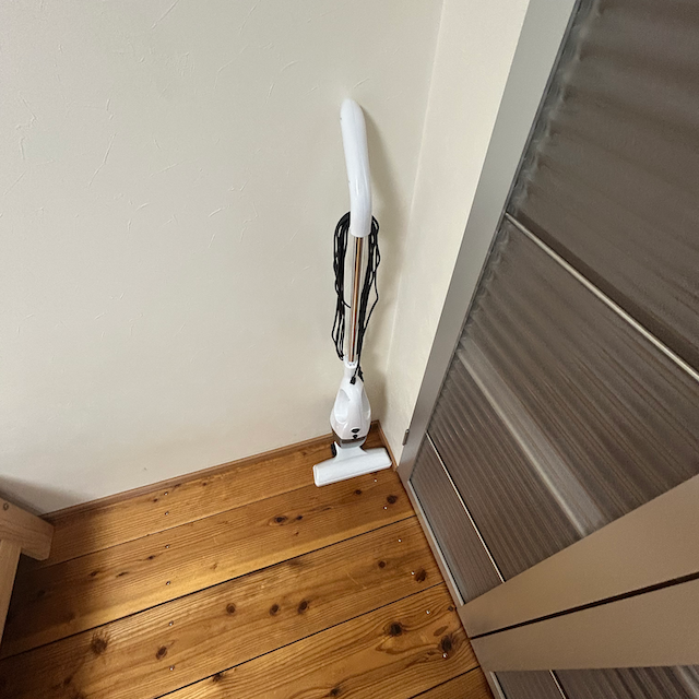 家電レンタルスティック掃除機の写真