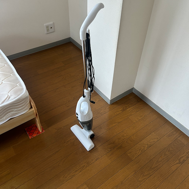 家電レンタルスティック掃除機の写真