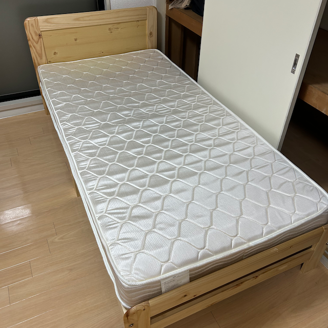 家具レンタルシングルベッドの写真