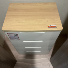 家具レンタル４段ウッドトップチェストの写真
