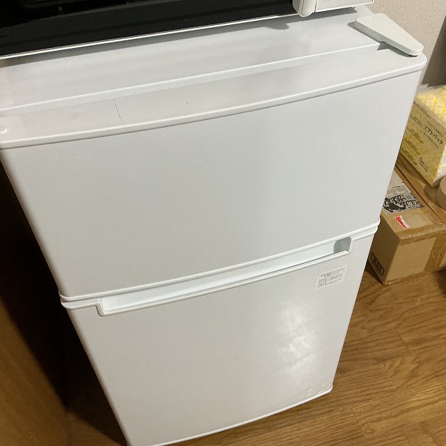 故障した冷蔵庫
