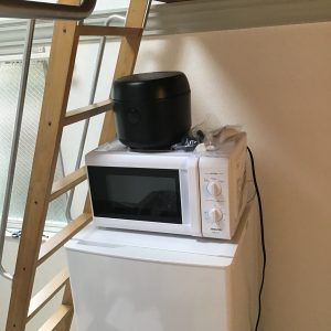 家電レンタル　電子レンジ　炊飯器の写真