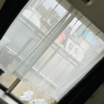 奈良県生駒市でカーテンとローテーブルとシーリングライトを家具レンタルしていただきました！
