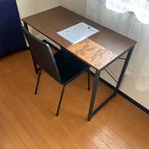 家具レンタルデスクの写真