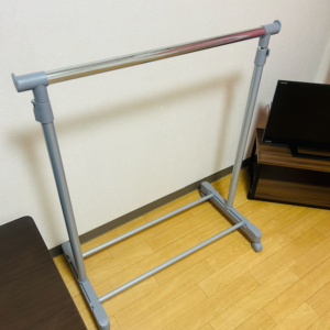 家具レンタルハンガーラックの写真
