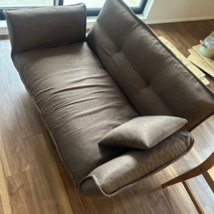 家具レンタルカジュアルソファの写真