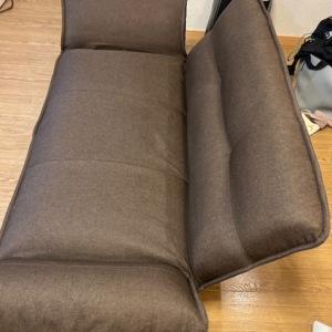 家具レンタルカジュアルソファの写真