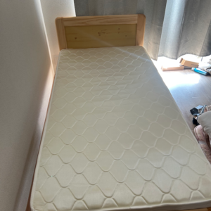 家具レンタルシングルベッドの写真