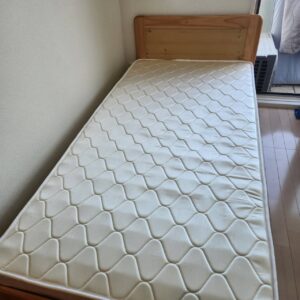 家具レンタルシングルベッドの画像